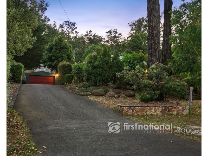 70 First Avenue, Cockatoo VIC 3781
