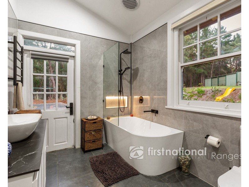 955 Toomuc Valley Road, Pakenham Upper VIC 3810