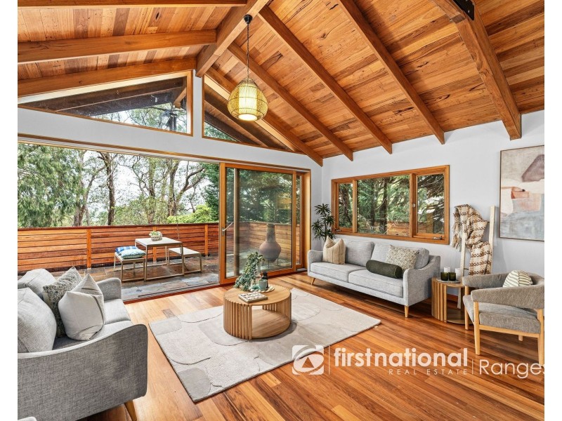 10 Thompson Road, Upwey VIC 3158