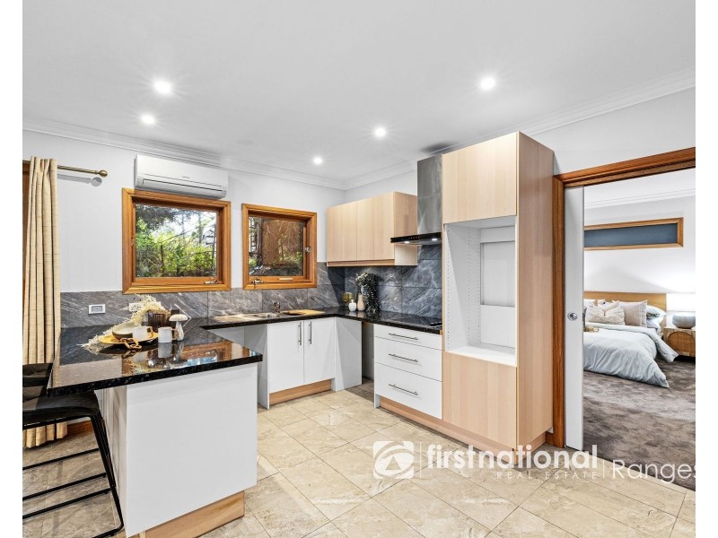 10 Thompson Road, Upwey VIC 3158