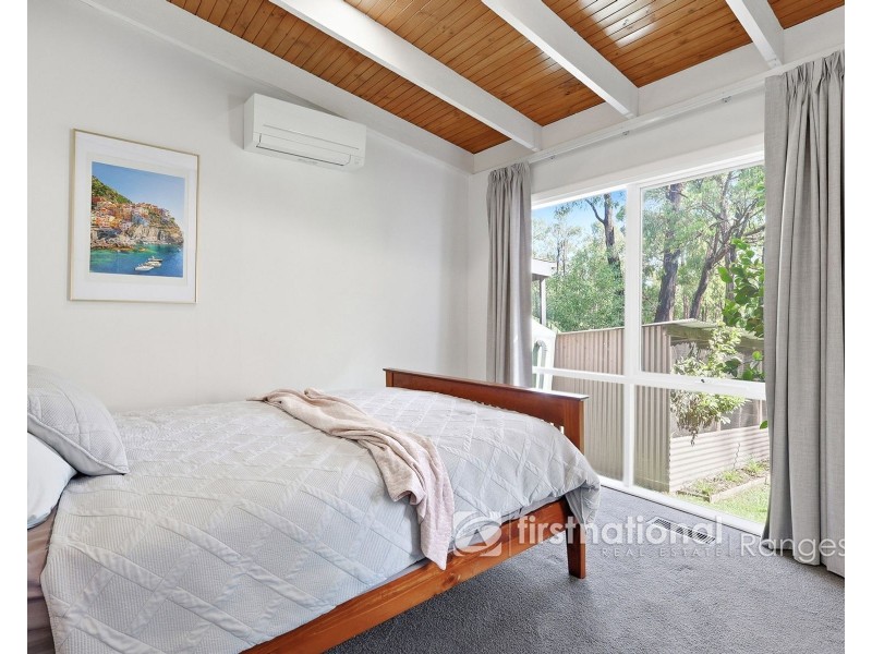 4 Joffre Parade, Cockatoo VIC 3781