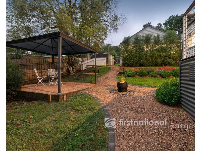 24 Durban Road, Emerald VIC 3782