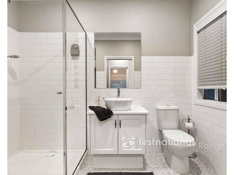 24 Durban Road, Emerald VIC 3782