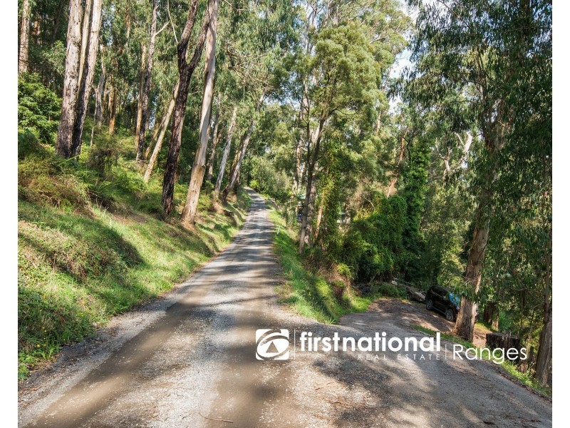 2 Eveline Road, Selby VIC 3159