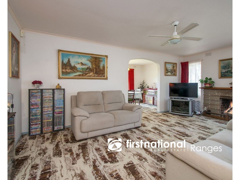 39 Courtneys Road, Belgrave South VIC 3160