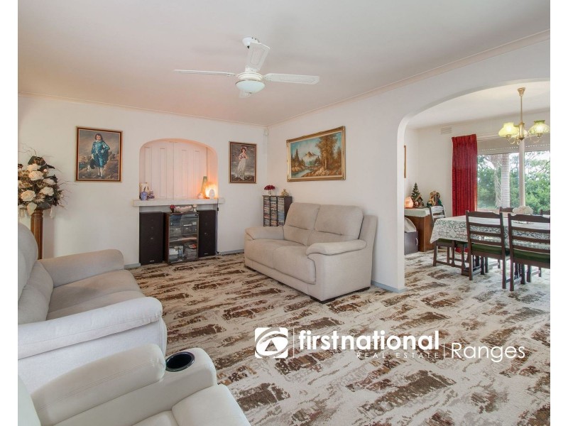 39 Courtneys Road, Belgrave South VIC 3160