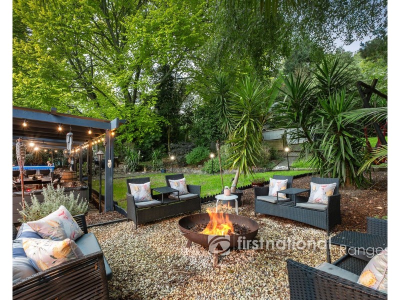 52 First Avenue, Cockatoo VIC 3781