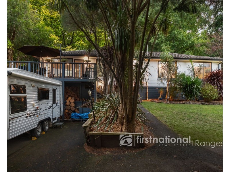 52 First Avenue, Cockatoo VIC 3781