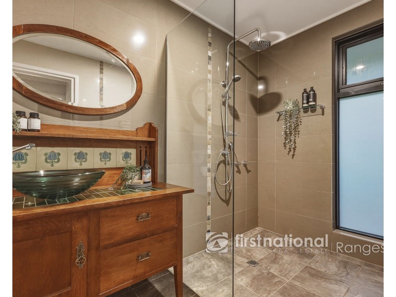 4 Church Road, Menzies Creek VIC 3159