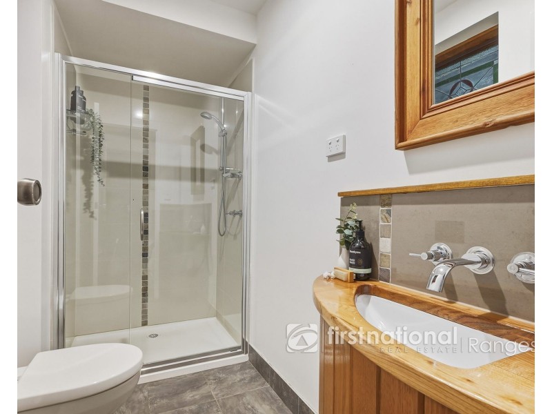 4 Church Road, Menzies Creek VIC 3159