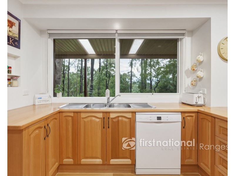24 Stone Road Nth, Gembrook VIC 3783