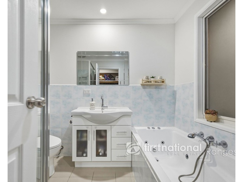 24 Stone Road Nth, Gembrook VIC 3783