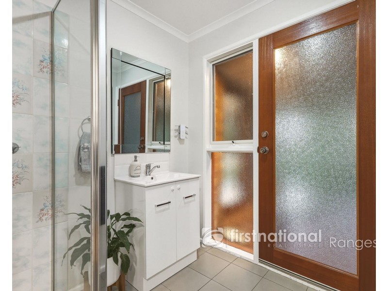 24 Stone Road Nth, Gembrook VIC 3783