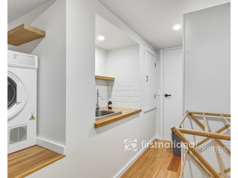 24 Stone Road Nth, Gembrook VIC 3783