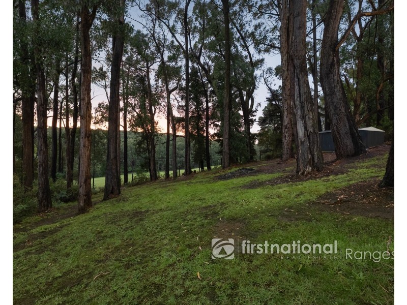24 Stone Road Nth, Gembrook VIC 3783