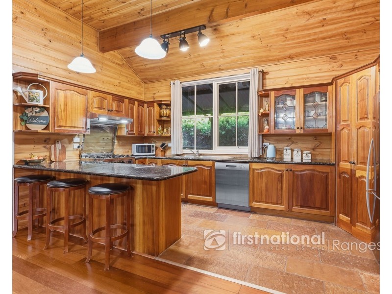 12 Vernon Street, Upper Ferntree Gully VIC 3156