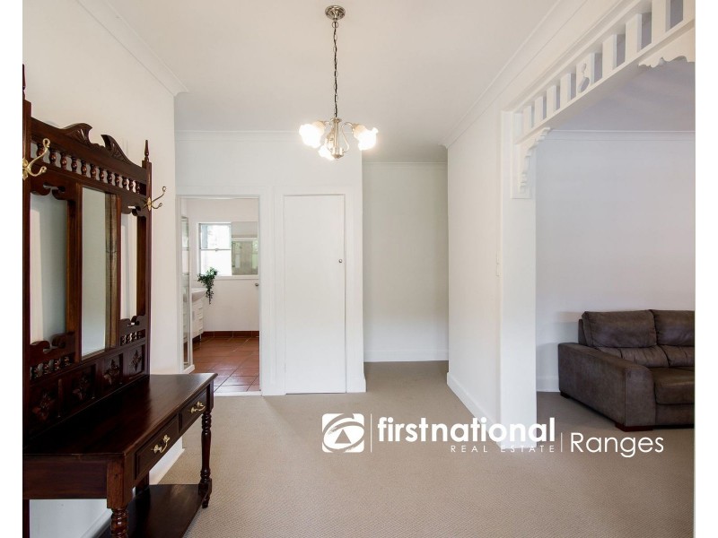 18 Darling Avenue, Upwey VIC 3158