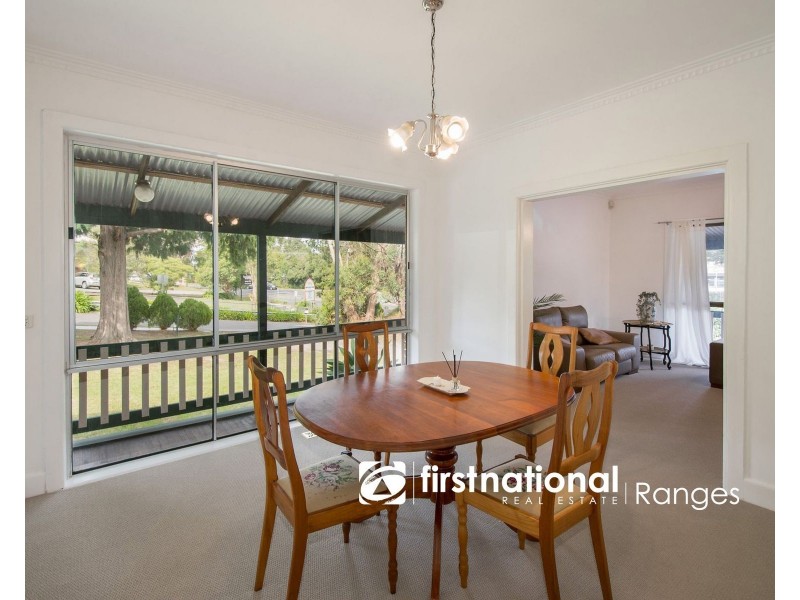 18 Darling Avenue, Upwey VIC 3158