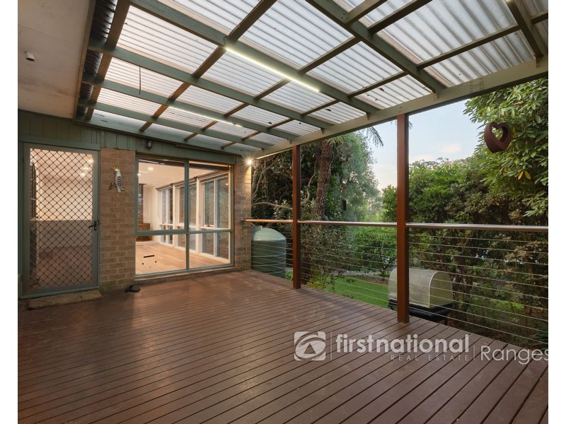 57 First Avenue, Cockatoo VIC 3781