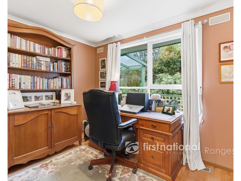 10 Victor Road, Clematis VIC 3782