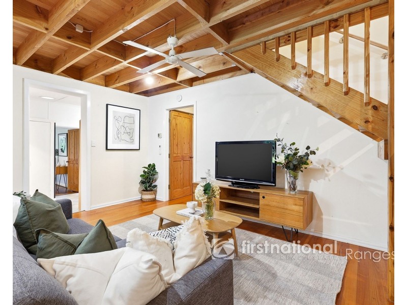 37 Charman Avenue, Emerald VIC 3782