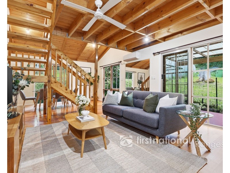 37 Charman Avenue, Emerald VIC 3782