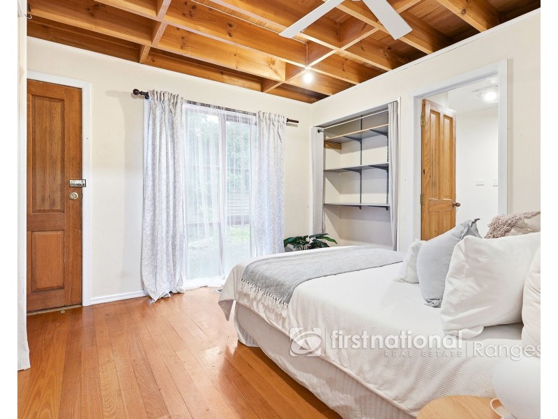 37 Charman Avenue, Emerald VIC 3782