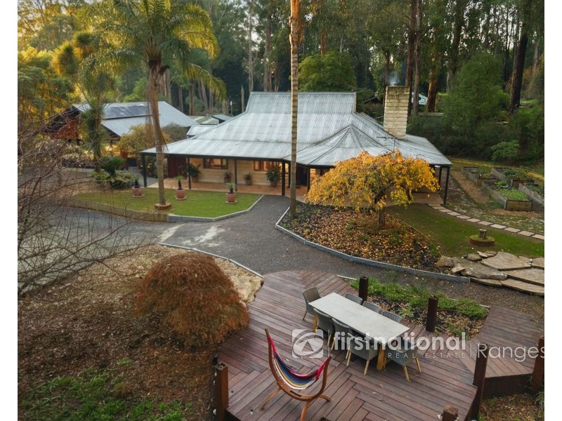 5 Doonaha Road, Cockatoo VIC 3781