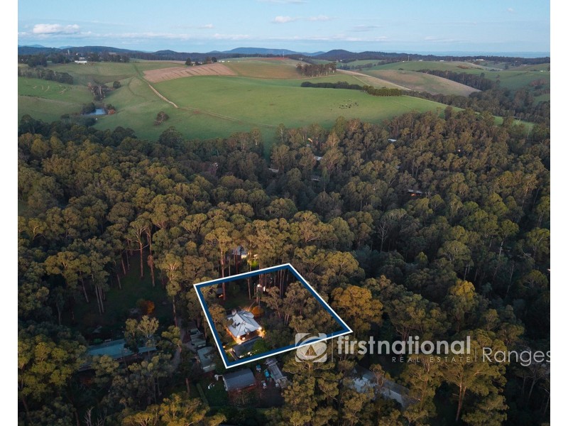 5 Doonaha Road, Cockatoo VIC 3781