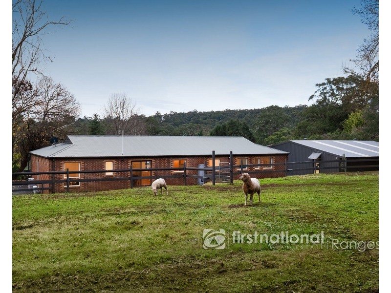 19 View Hill Road, Cockatoo VIC 3781