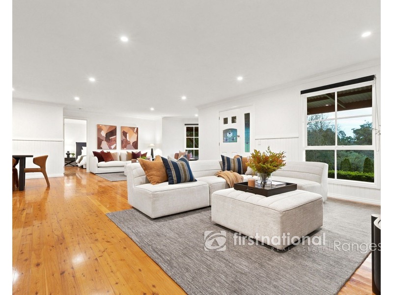 19 View Hill Road, Cockatoo VIC 3781