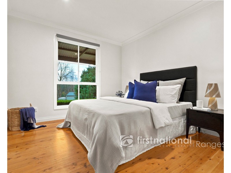 19 View Hill Road, Cockatoo VIC 3781