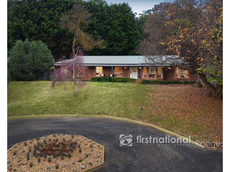 19 View Hill Road, Cockatoo VIC 3781