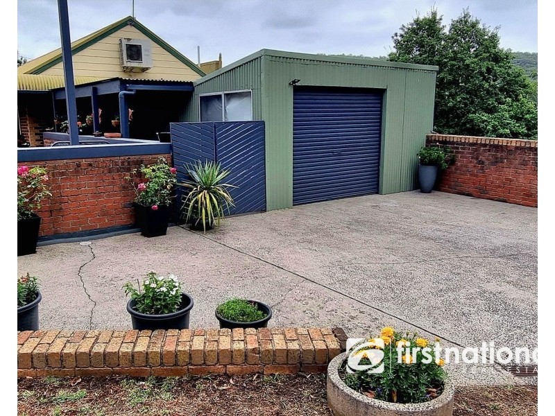 3/27 McBride Street, Cockatoo VIC 3781