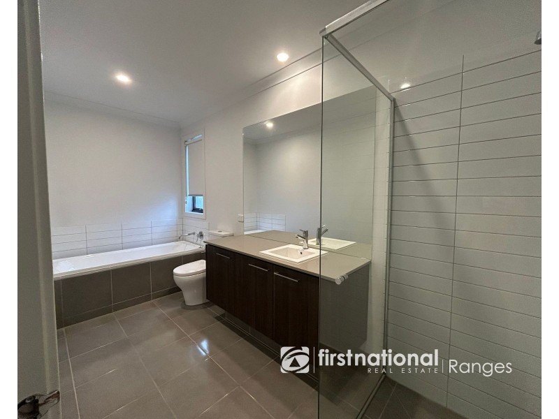 1 Bona Vista Rise, Clyde VIC 3978