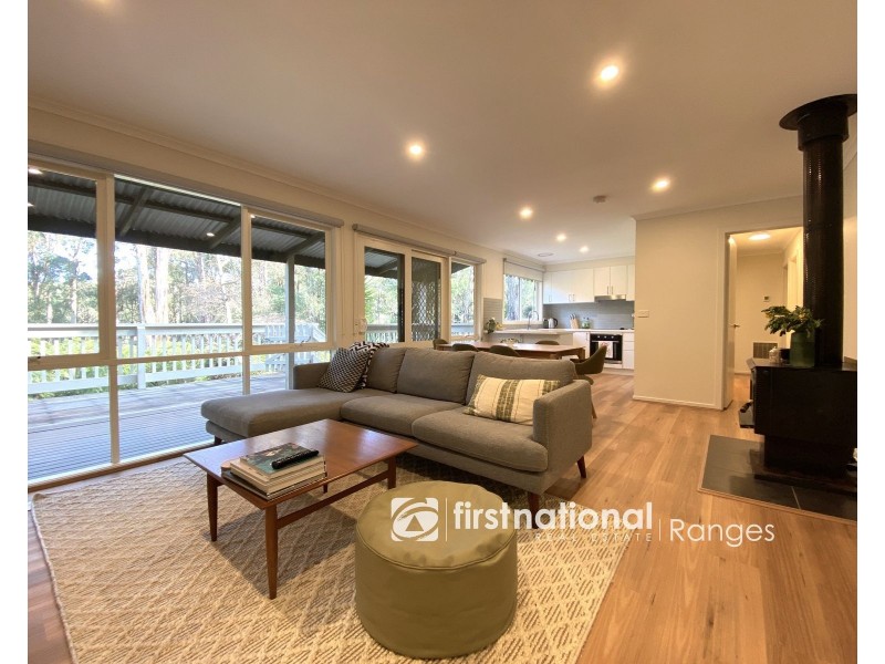 49 Caroline Avenue, Cockatoo VIC 3781