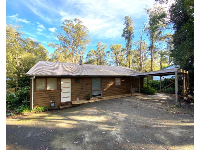 49 Caroline Avenue, Cockatoo VIC 3781
