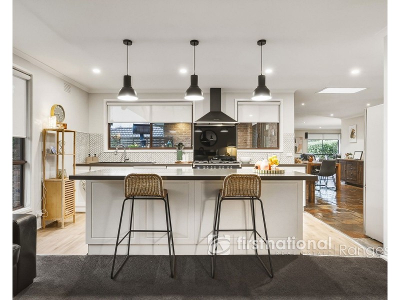 6 Durban Road, Emerald VIC 3782