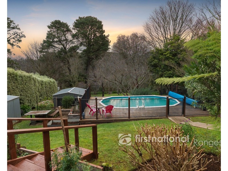 6 Durban Road, Emerald VIC 3782