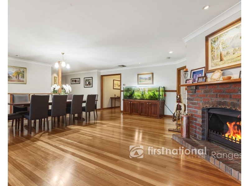 45 Kilvington Drive, Emerald VIC 3782