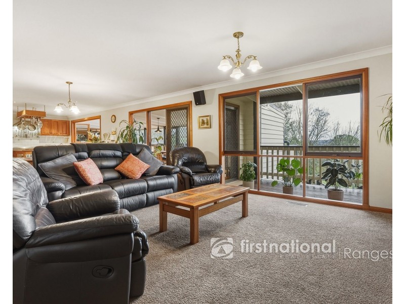45 Kilvington Drive, Emerald VIC 3782