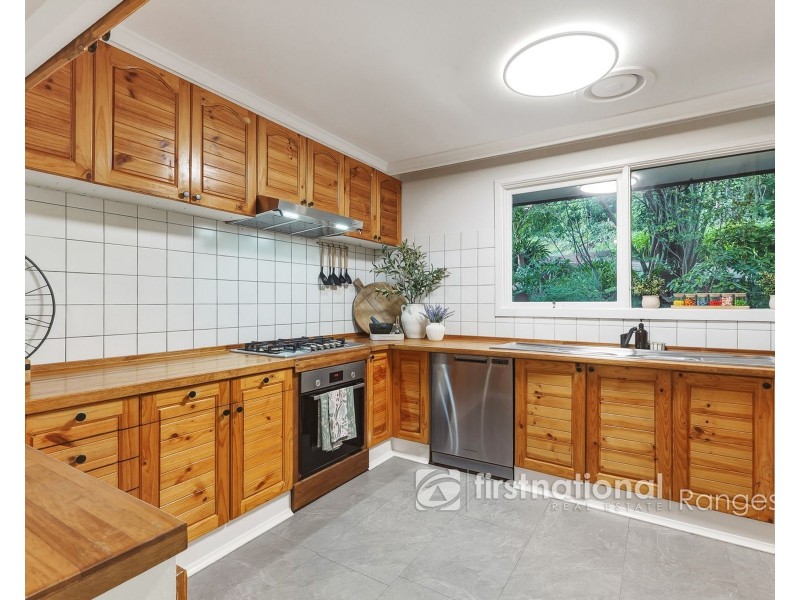 18 Royal Street, Upper Ferntree Gully VIC 3156