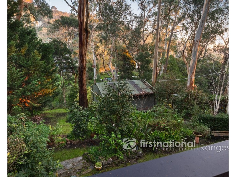 18 Royal Street, Upper Ferntree Gully VIC 3156