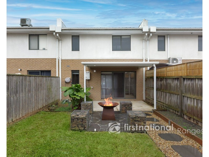 27 Kosciuszko Circuit, Clyde VIC 3978