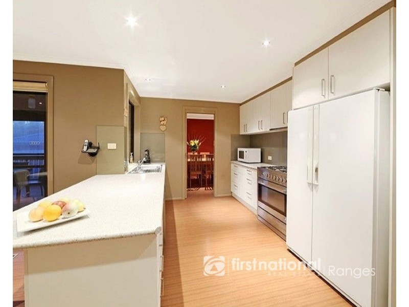 294 Dandelion Drive, Rowville VIC 3178