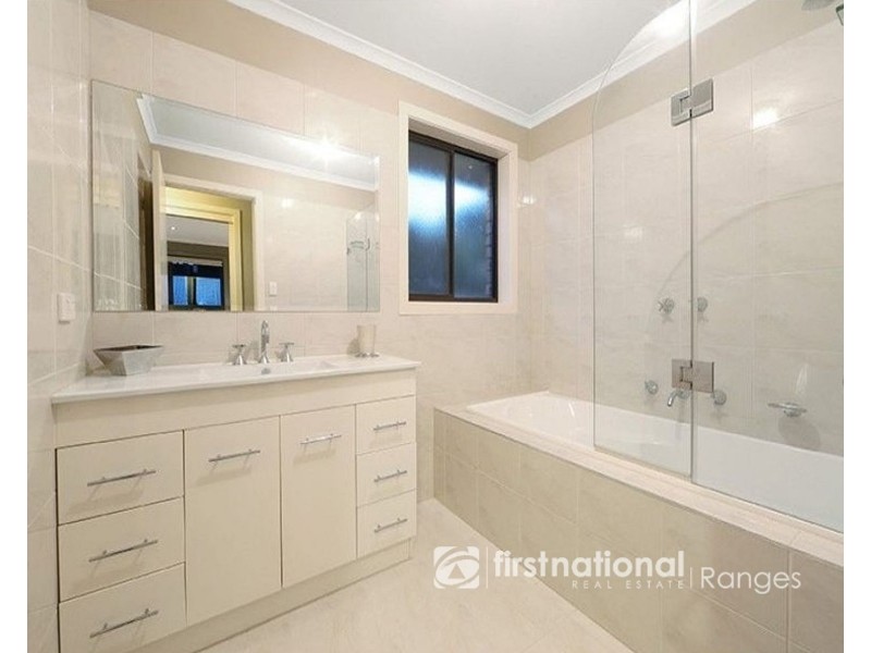 294 Dandelion Drive, Rowville VIC 3178