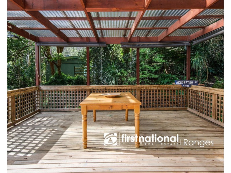5 Johns Road, Selby VIC 3159