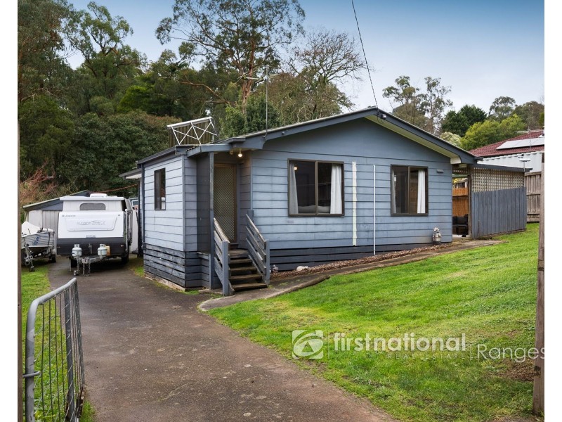 10 Caroline Avenue, Cockatoo VIC 3781