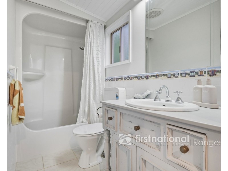 66 Mast Gully Road, Upwey VIC 3158