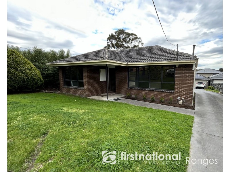 17 Wallace Way, Mooroolbark VIC 3138